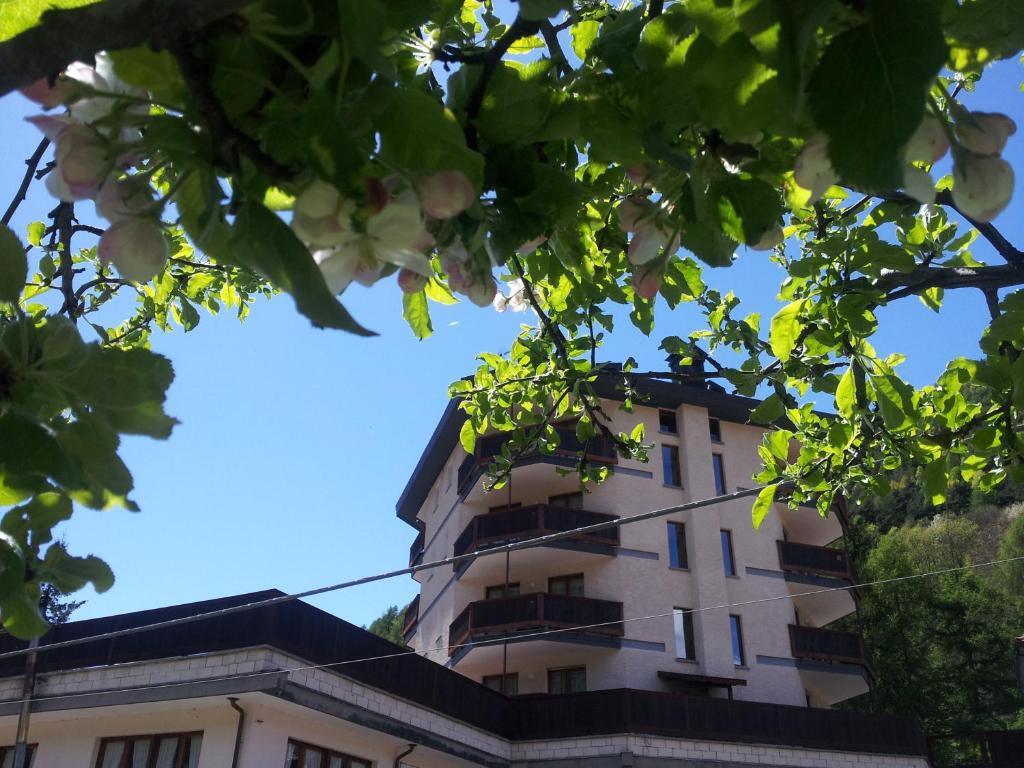 La Torretta Hotel Challand-Saint-Anselme Exterior photo